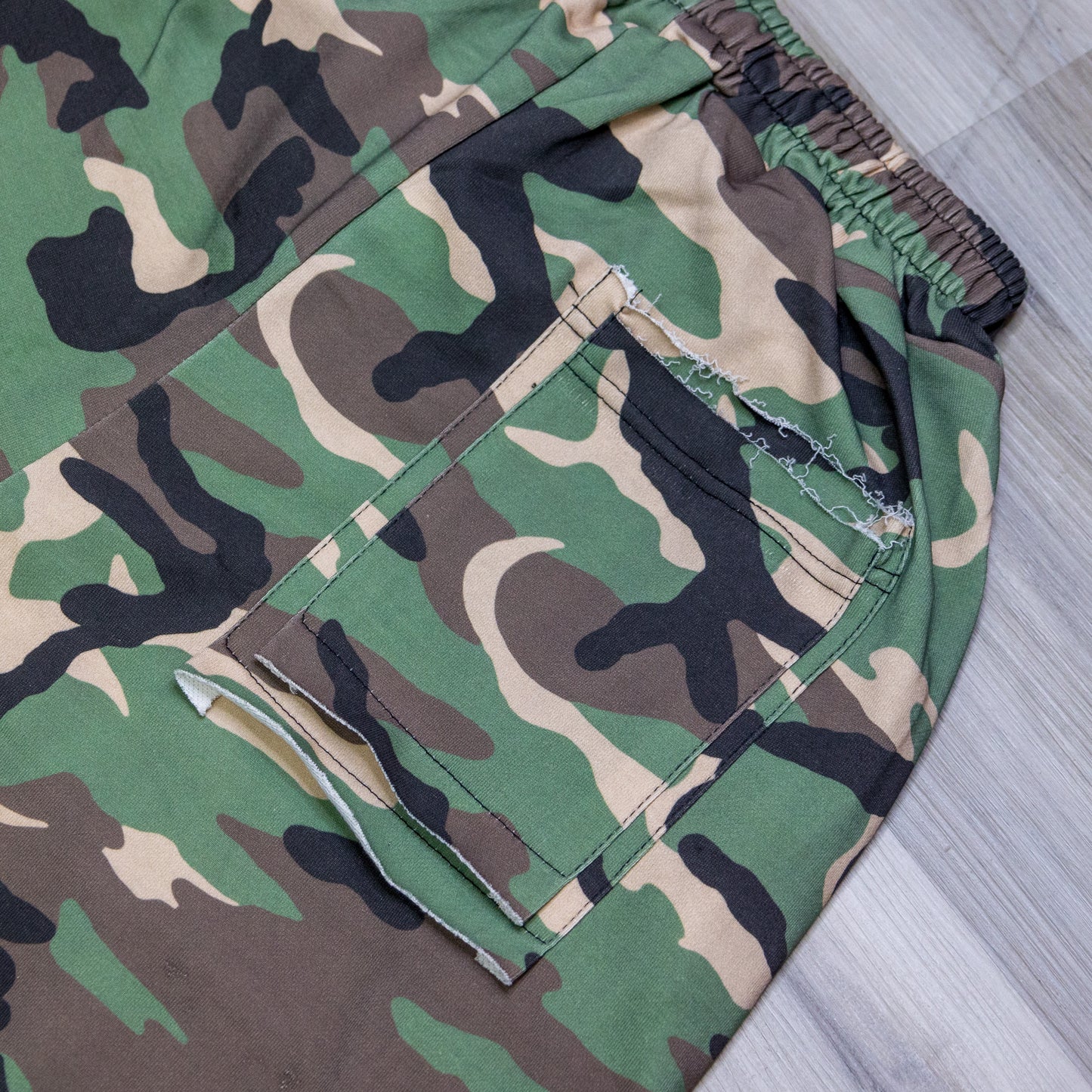 100% Cotton Baggy Camo Shorts – Men's Oversized Y2K Streetwear Wide Leg Casual Shorts