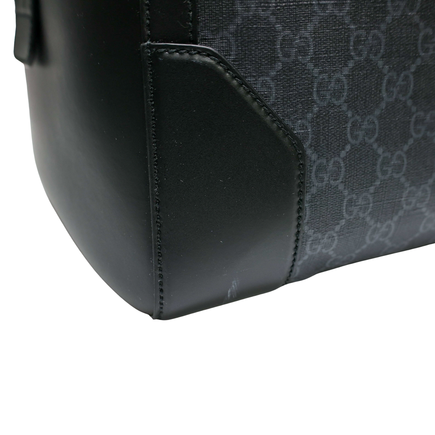 GUCCI Duffle GG Supreme Canvas